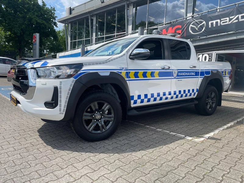 Handhavingsvoertuig interieur-opbouw met bedieningspaneel en signalering – Marelko