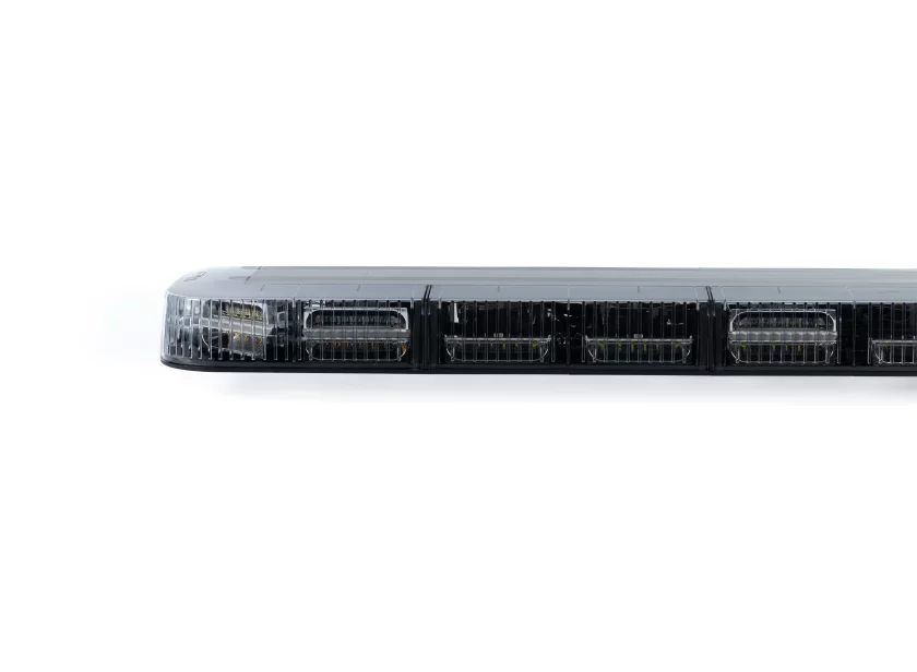 SoundOff Signal mPower Lightbar XL met heldere lens en geïntegreerde LED-modules van Marelko